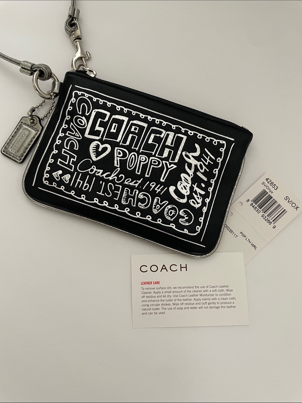 NWT Coach Poppy Leather Wristlet Onyx | Silver